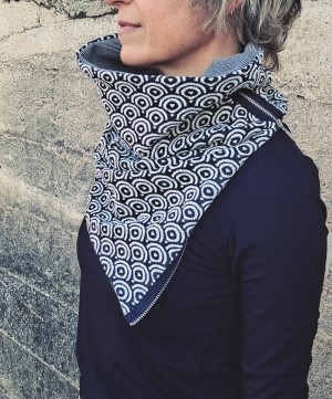 DINAMARCA COWL scales